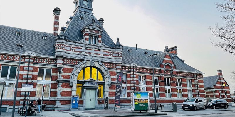 Weelde Station